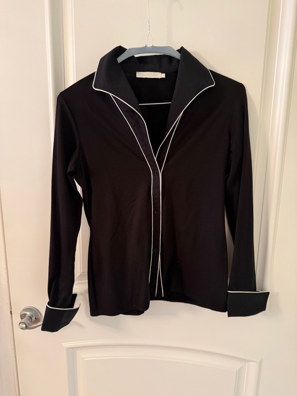 Anne Fontaine Black Button-Front Shirt with White Piping